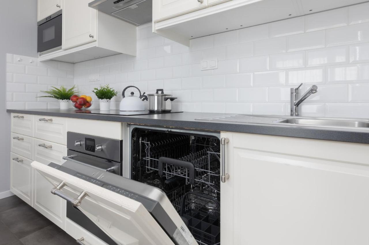 Warsaw Ursynow Apartment With Balcony By Noclegi Renters Kültér fotó